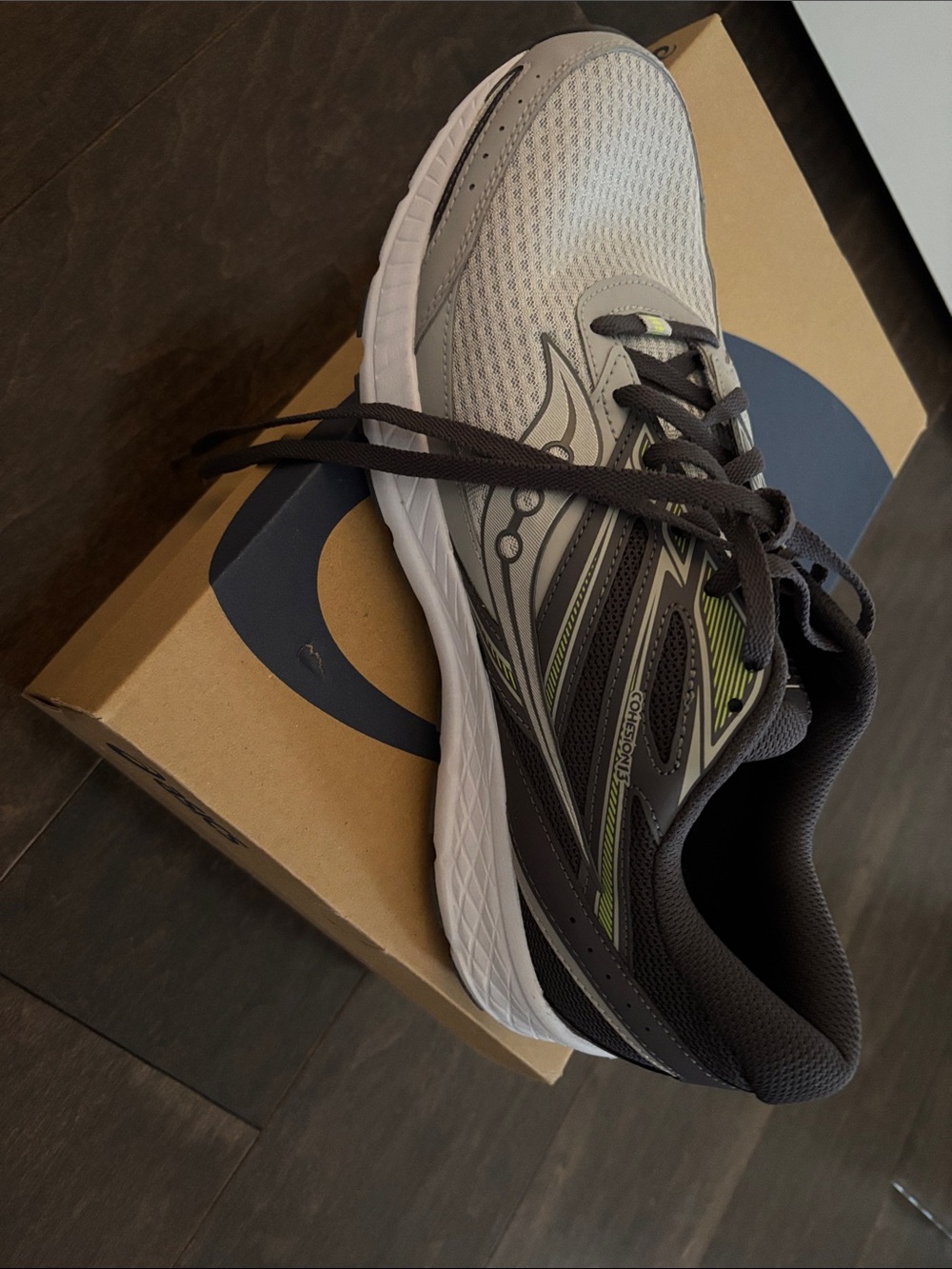 Saucony Men’s Gray, Black and Green Running Sneakers